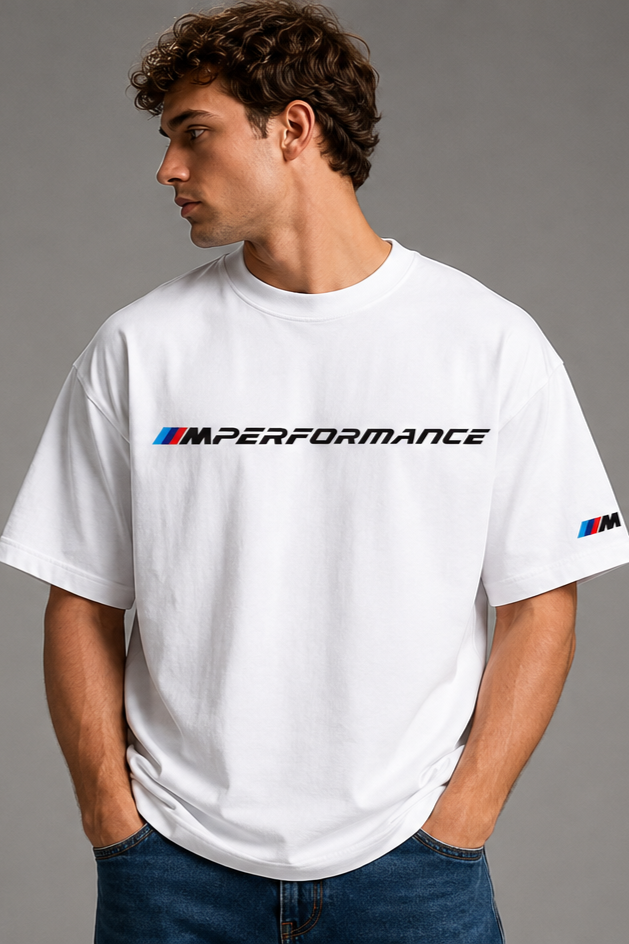 M4 PERFORMANCE OVERSIZED T-SHIRT