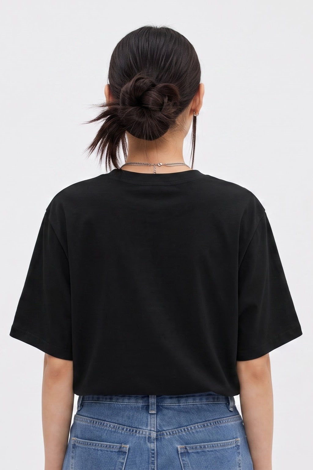 THE SECRET COMPANION OVERSIZED TEE