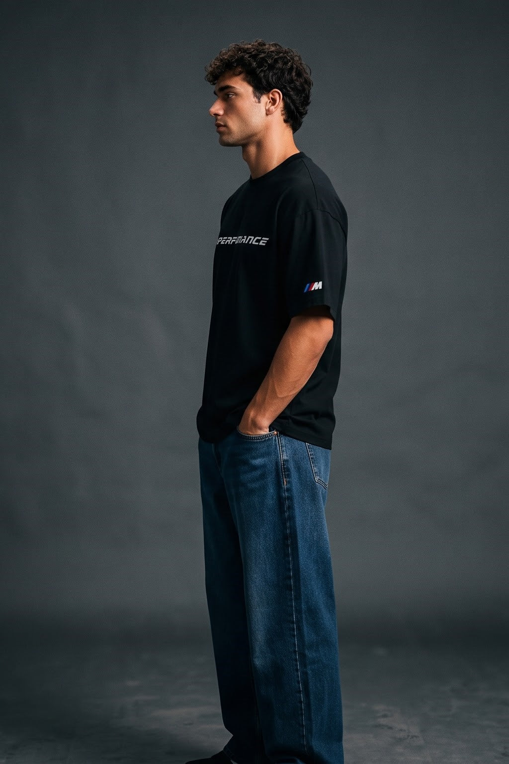 M4 PERFORMANCE OVERSIZED T-SHIRT