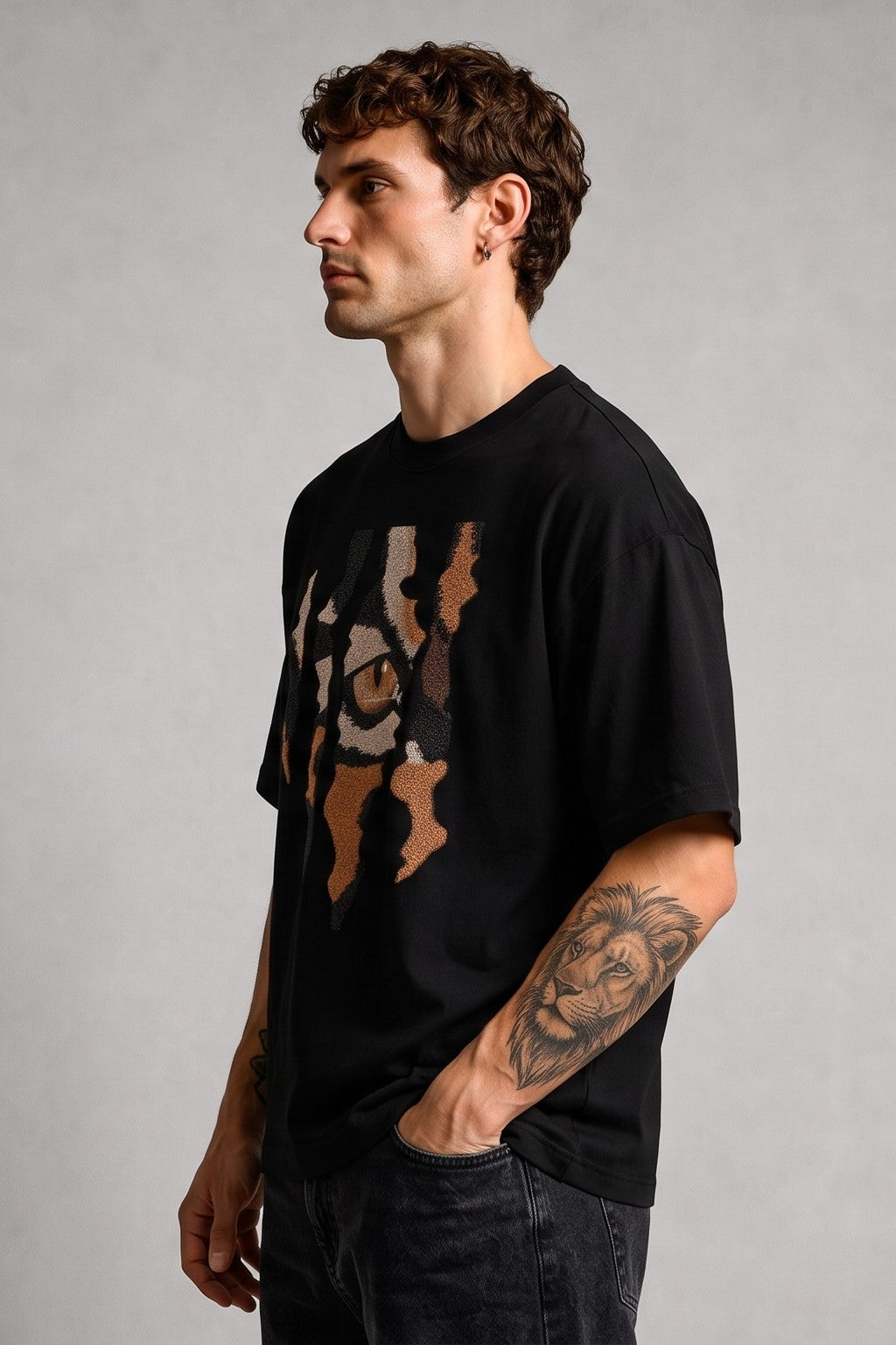 Predator's Gaze Oversized T-Shirt
