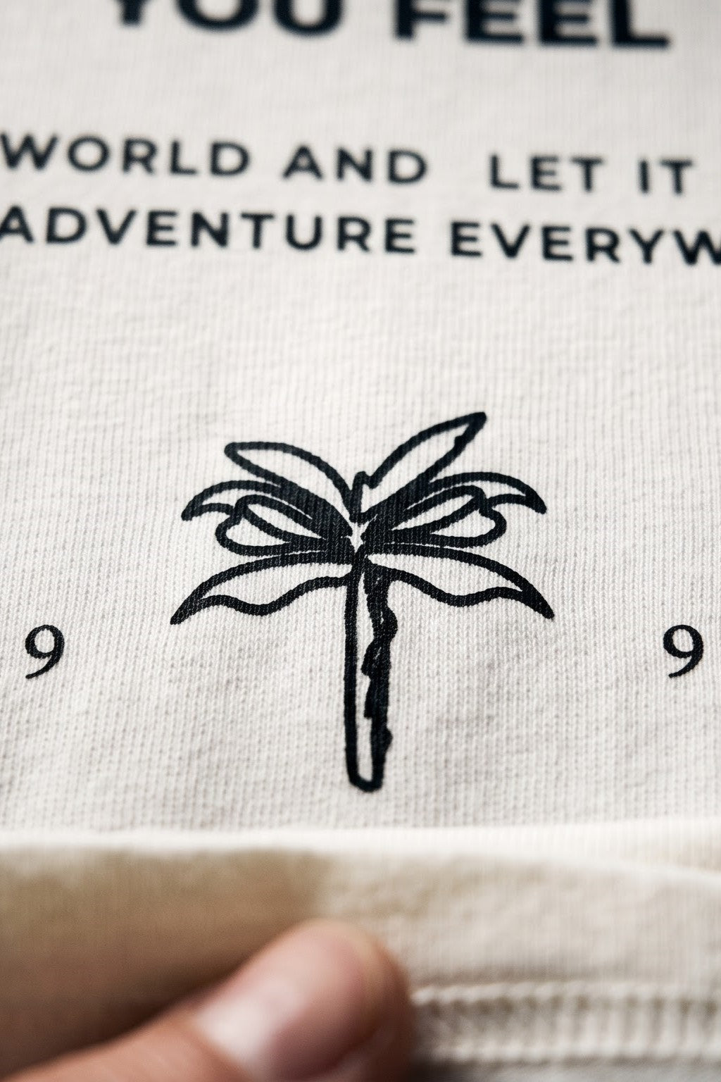 ANYWHERE OVERSIZED T-SHIRT